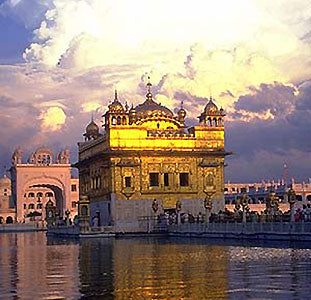 Live at the Golden Temple - Healing Sounds of Harimandir Sahib - Sat Hari Singh complet